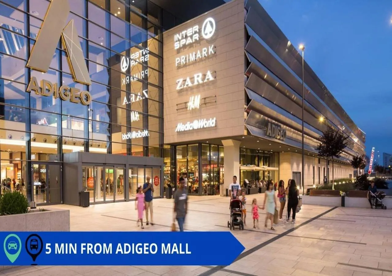 Lejlighed Zai Fiera Flat - 10 Min To City Center With Private Parking Verona